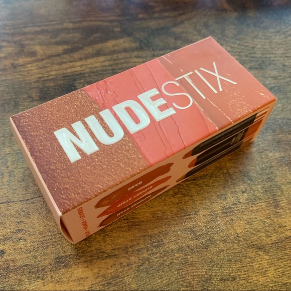 ⚡️SOLD⚡️Nudestix Sunset Nudes 3-Piece Set - Picture 4 of 8